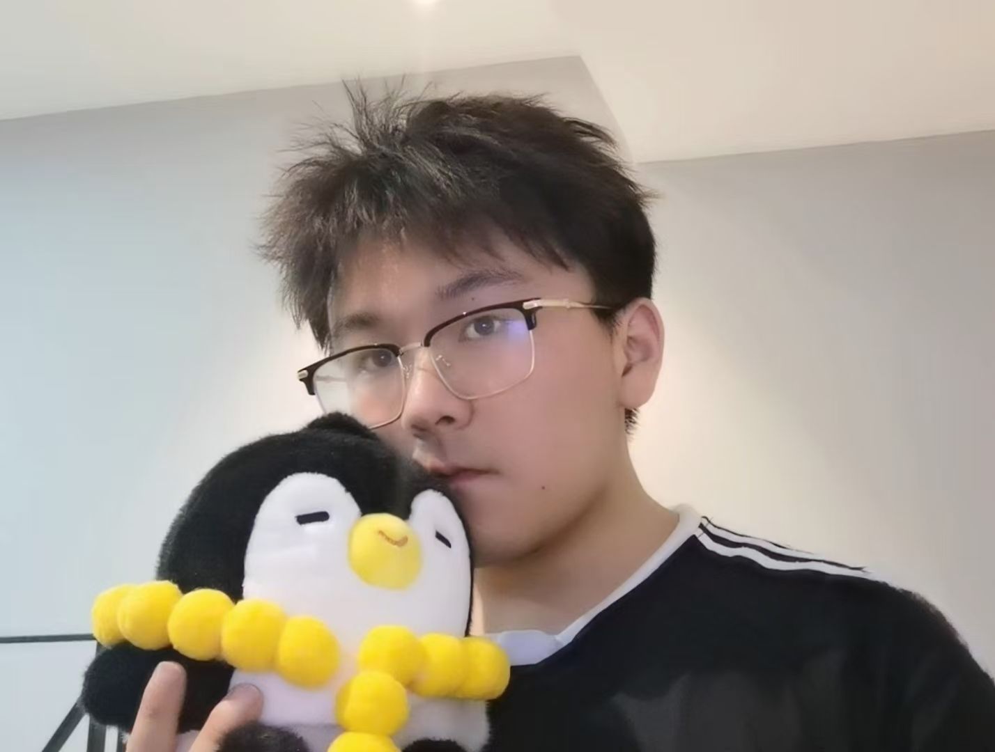 Hanqing Wang