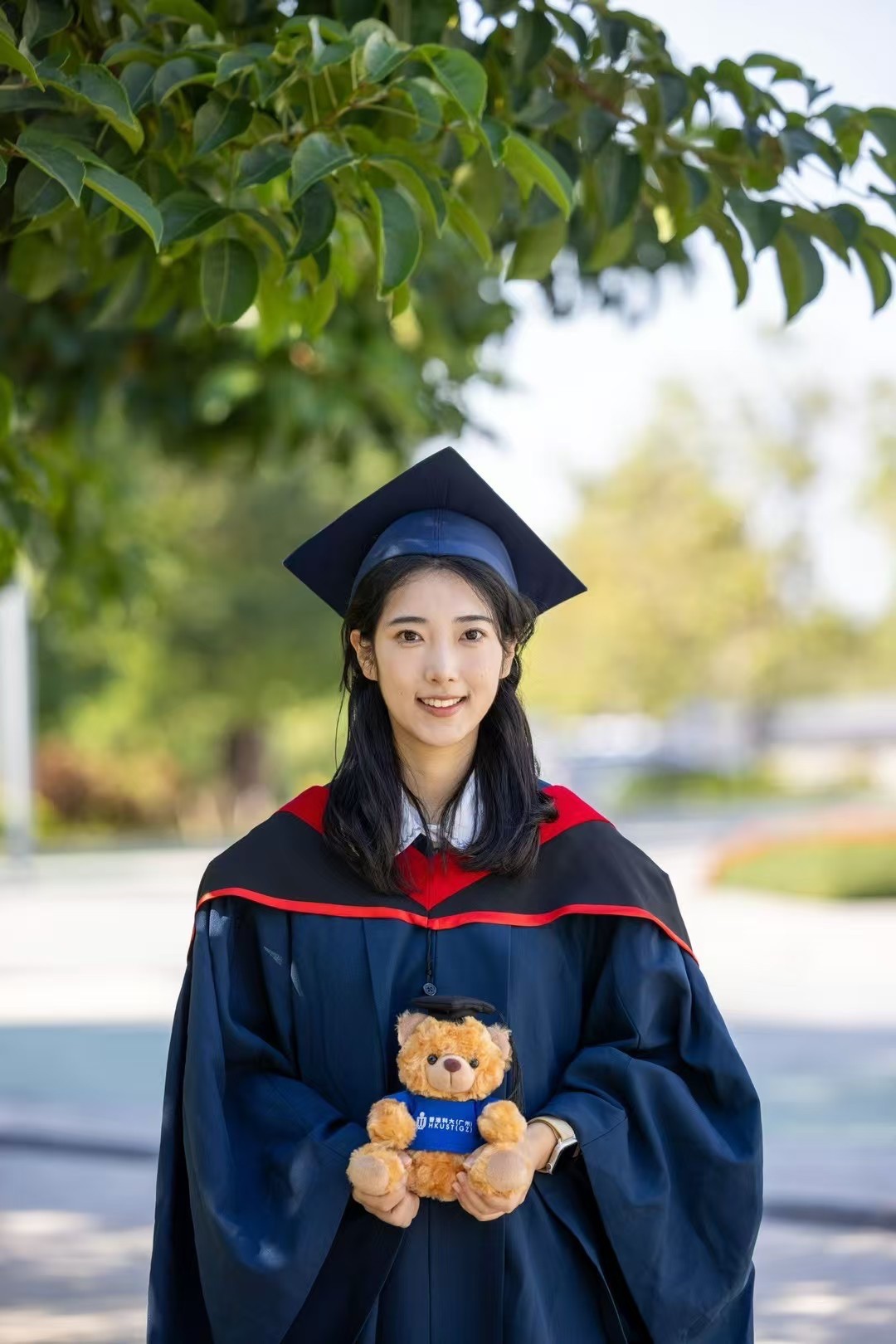Zhouyi Zhang